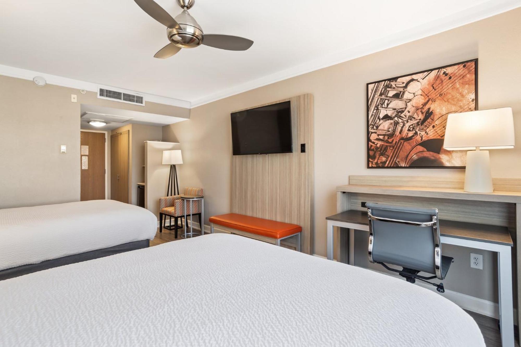 Holiday Inn Baton Rouge College Drive I-10 By Ihg Экстерьер фото