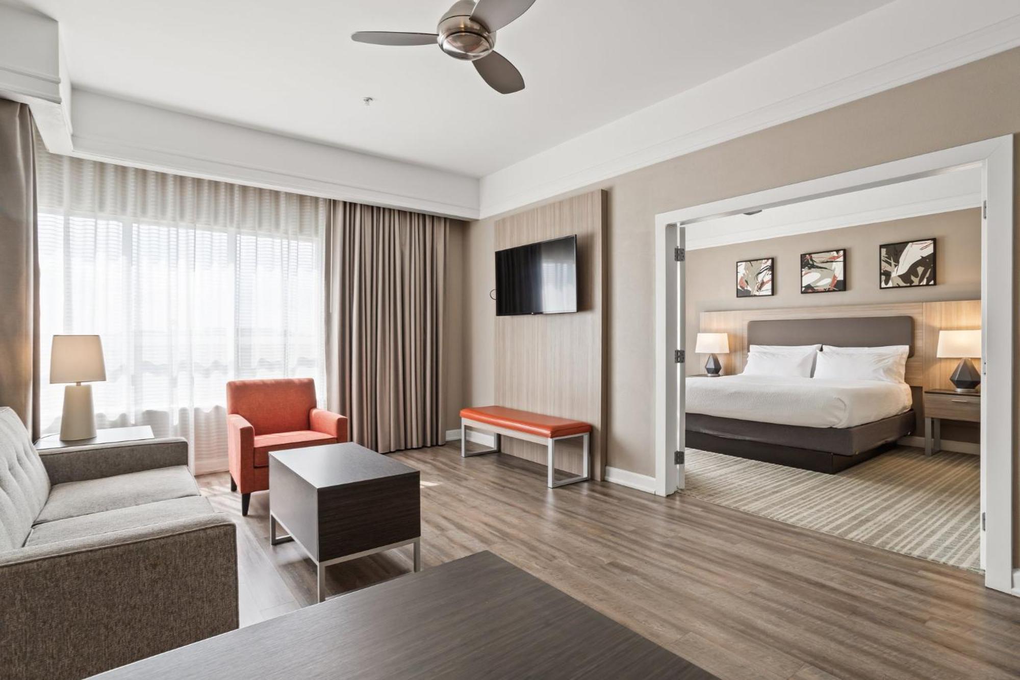 Holiday Inn Baton Rouge College Drive I-10 By Ihg Экстерьер фото