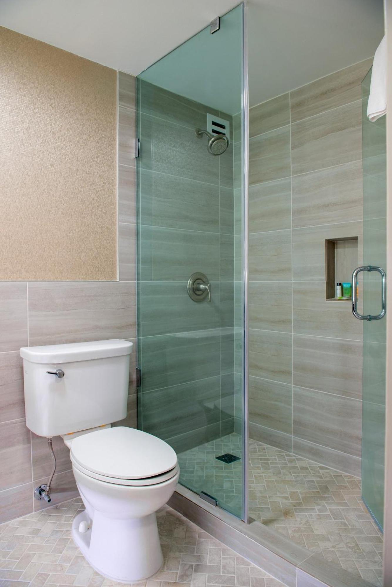 Holiday Inn Baton Rouge College Drive I-10 By Ihg Экстерьер фото